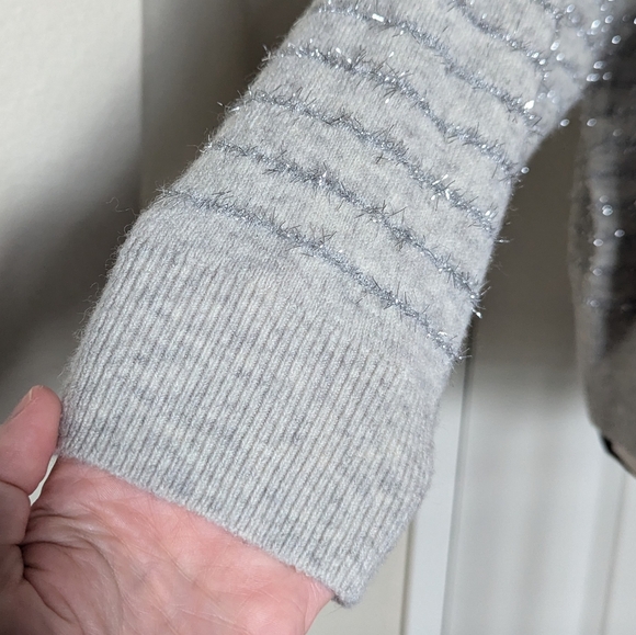 Nordstrom Metallic Stripe sweater, drop shoulder, grey & silver, Women's M - Picture 11 of 16